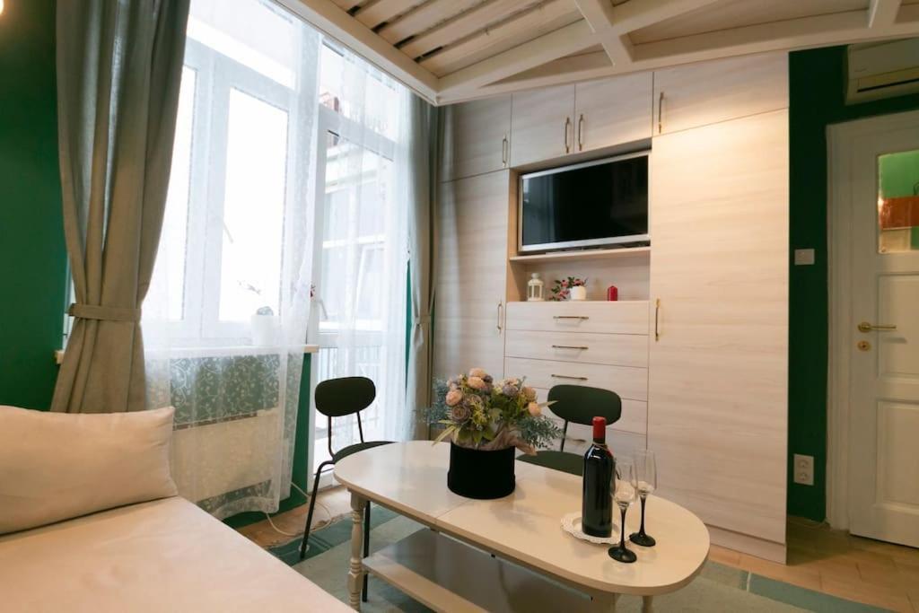 Loft Studio In The City Center Apartment Sofia Exterior foto
